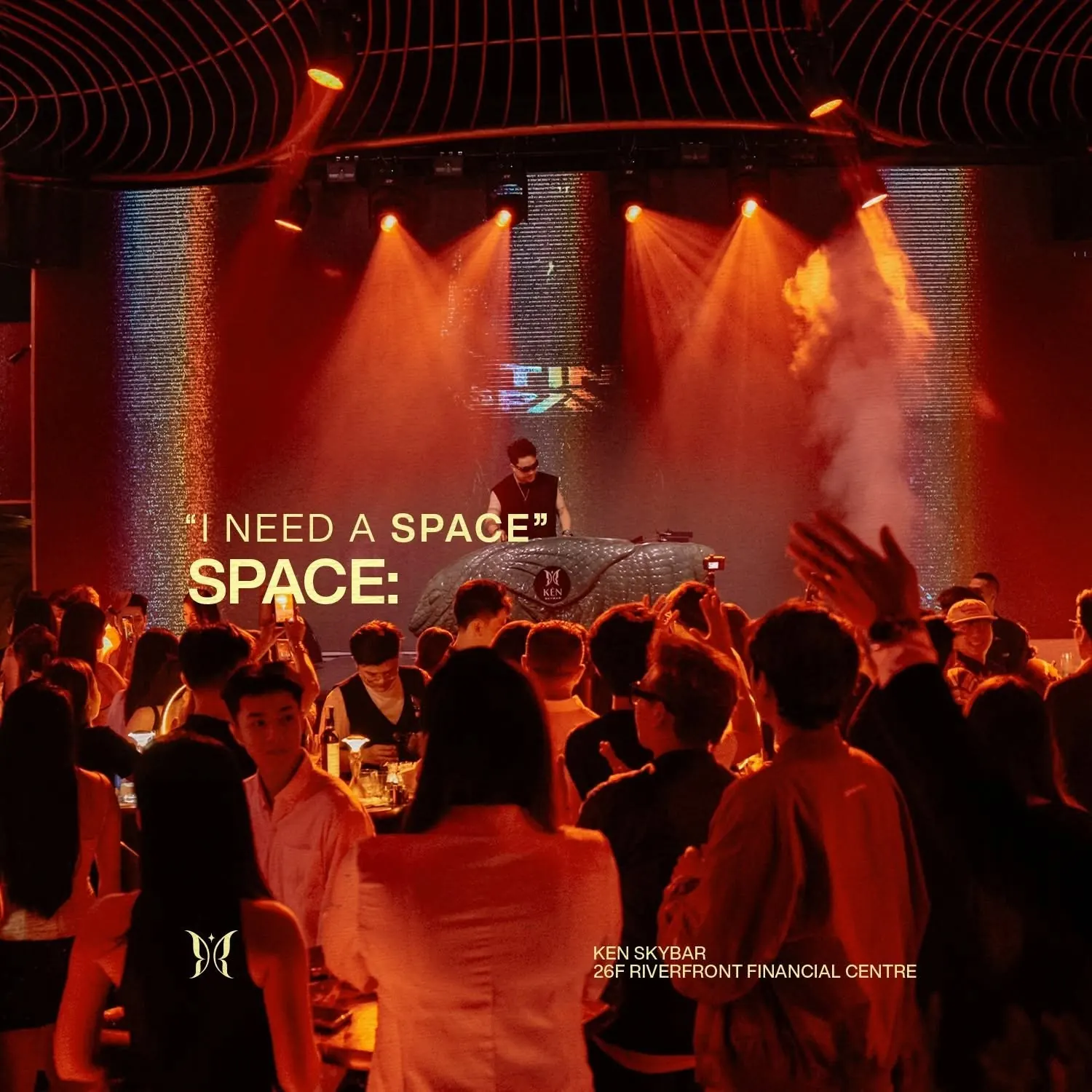 DJ night tại KÉN Skybar